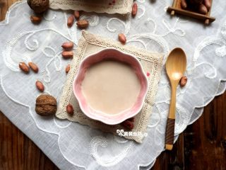 12、【花生核桃露】健脑益智的学生饮品,成品图