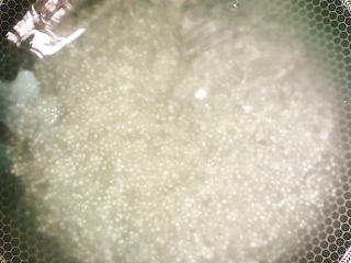 17、西米的完美煮法,继续大火煮开