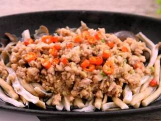 10、教你一个茶树菇的新鲜吃法，好吃到拿肉都不换，孩子多吃一碗饭,赶快来尝试下吧