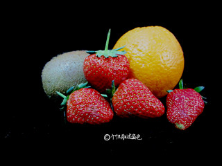 7、自制水果茶,洗好的水果淋干水份