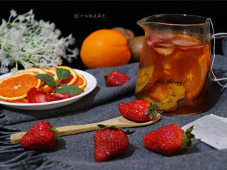 15、自制水果茶,还是挺简单,疲劳的时候来杯温热的果茶,来温暖你的心吧