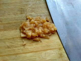 2、黎麦饭团,鸡胸肉切小粒