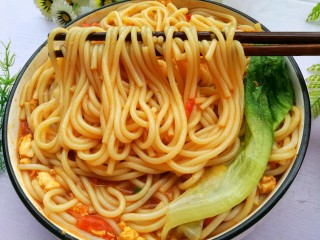 16、好吃到放弃减肥的番茄鸡蛋粉,超级好吃。