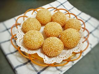 13、空心麻团（麻圆）,香甜可口，美味^_^