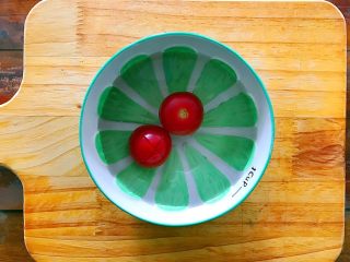 4、黄金牛油果藜麦炒饭,再冷水里泡一下！