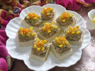 17、吃豆腐~肉末蒸豆腐,色香味俱全哦。