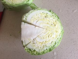 3、夏日减肥食谱之凉拌菜,洋白菜去根