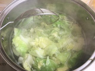 14、夏日减肥食谱之凉拌菜,煮开后再煮十分钟左右