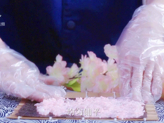 8、樱花寿司-踏青赏春最佳美食伴侣,按压均匀