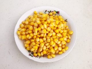 6、枣香玉米烙,甜糯玉米粒