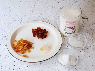 1、桃胶奶冻,准备好材料