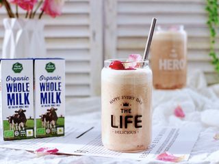 15、苹果蔓越莓奶昔,再来一张美美哒。