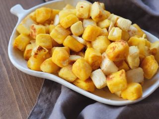 9、小时候的味道~鸡蛋裹馒头,孩子们的最爱