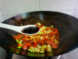 12、香肠土豆焖饭,和少许耗油