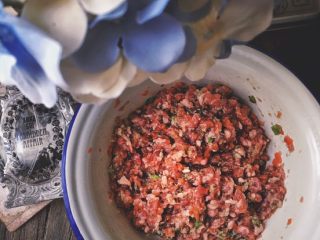 7、营养低脂 美貌便当 西兰花饭团????,搅拌均匀