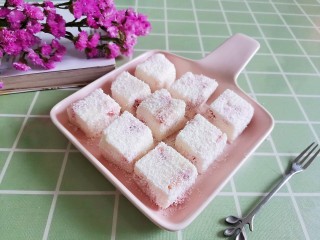 15、草莓奶冻,成品图！