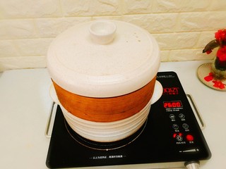 34、荷香糯米排骨,水开后转中小火蒸60分钟