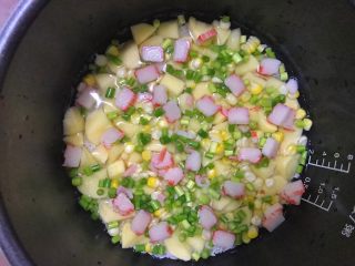 7、超满足便当（21）,再放上蟹棒