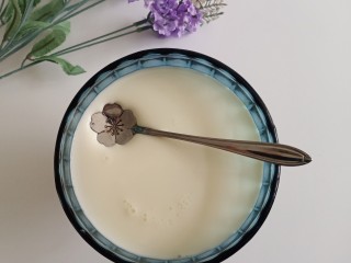 10、姜撞奶,每个月的生理期喝这个也非常好，暖胃，而且还很好喝，没有很重的姜味