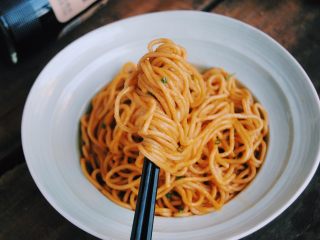 13、花生酱葱油拌面,很好吃，很香