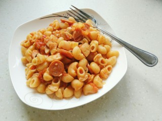 14、番茄蘑菇意面,盛盘,开吃!