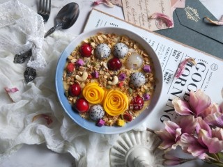 15、芒果思慕雪,一份美爆的芒果思慕雪就做好了。