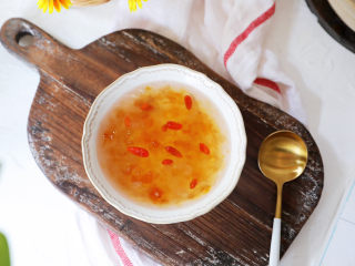 12、桃胶皂角米雪燕羹,图三