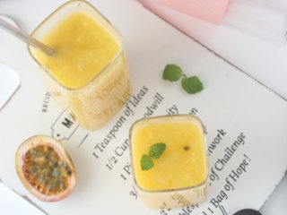 2、芒果百香果雪梨汁,能量满满的果汁好了。