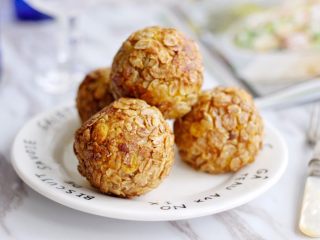 12、燕麦红薯球,成品图