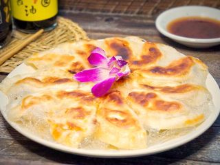 37、日式煎饺,美美哒