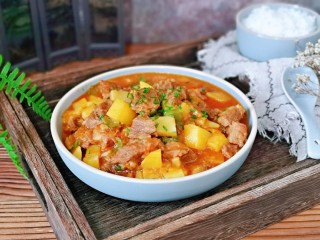 17、冬日暖心菜 罗宋浓汤,口感酸甜香滑爽口，令人口有余香。