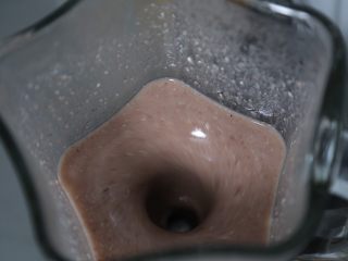 12、红豆薏米糊,搅拌成细腻的米糊状