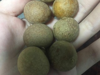 7、红枣银耳,准备桂圆干