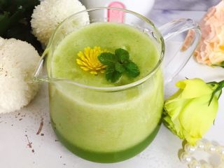 13、属于春天的果汁～羊角蜜香梨汁,美美哒