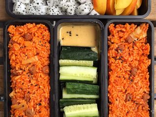 16、超满足便当（15）,因为炒饭都不用炒菜 hin方便???????????? 主要是还好吃????