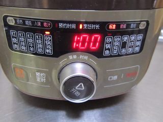 10、荷香卤鸡腿,启动砂锅鸡鸭程序，默认1小时