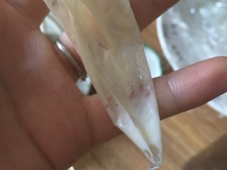 17、蝶形蔬菜蛋炒饭,剪出一个小口