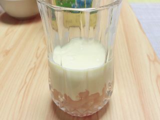 5、奶茶三兄弟,布丁加完是这样的。