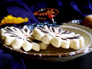 23、中式点心~玫瑰酥,成品