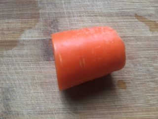 1、花样蛋包饭,胡萝卜一段