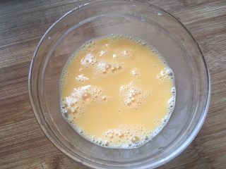 14、花样蛋包饭,打散