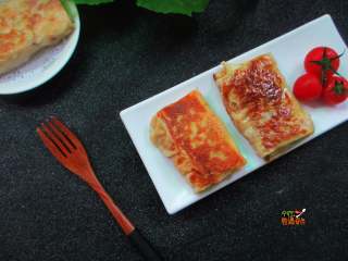 12、不用和面的猪肉盒子,外焦里嫩薄薄的火烧皮裹着香喷喷的猪肉馅好吃到爆