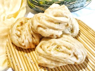 27、麦麸葱油花卷,凉透后，吃不完的冰箱冷藏保存