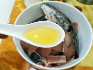 7、酸汤鱼,一勺子料酒