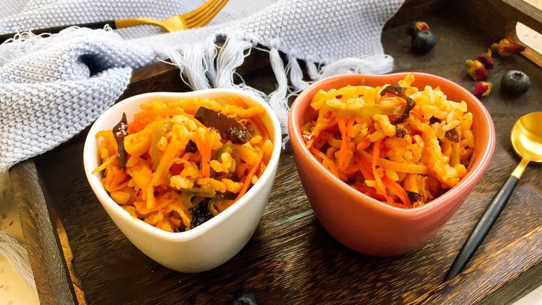 懒人料理 鱼香鸡丝炒饭