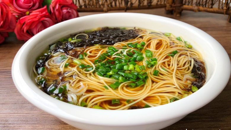 葱花汤面