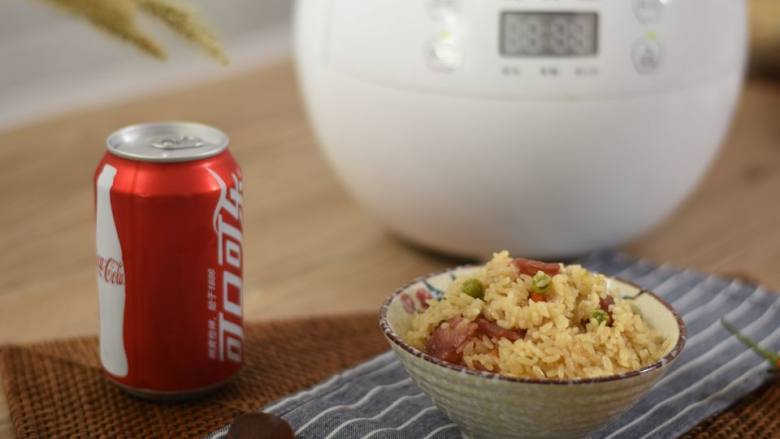 电饭煲懒人饭,还没出锅已经满屋子香味了
