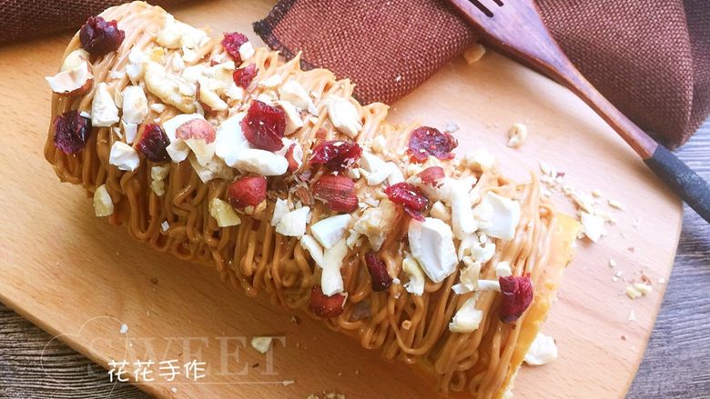 花生酱面包卷乐享双节