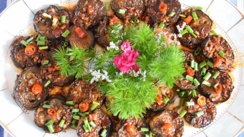 这样做的茄盒不用炸，煎烧茄盒少油健康又入