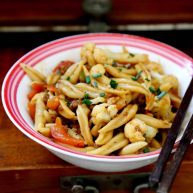 西红柿牛肉炒剪刀面